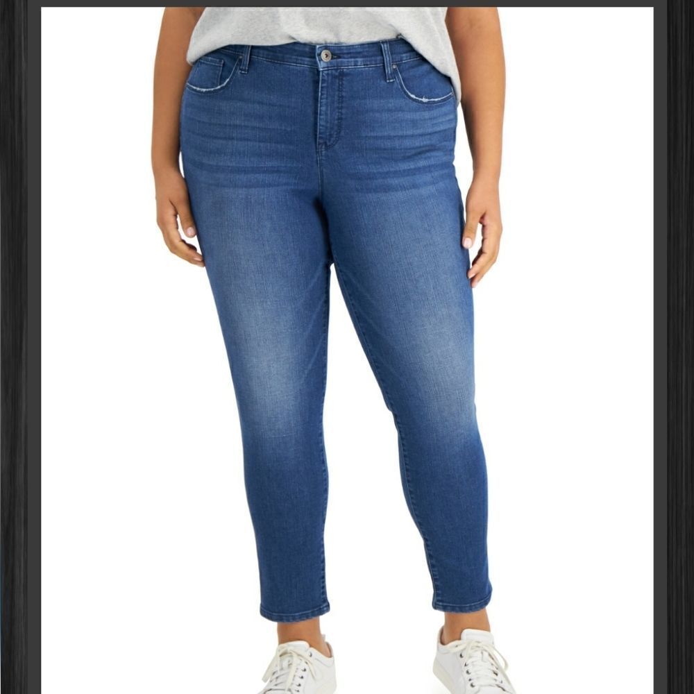 Style & Co Mid-Rise Curvy Skinny Jeans sz 22W=40×28